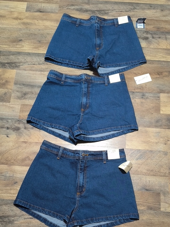 Universal Thread Pants - Universal Thread Women's Dark Blue Denim Shorts Trio